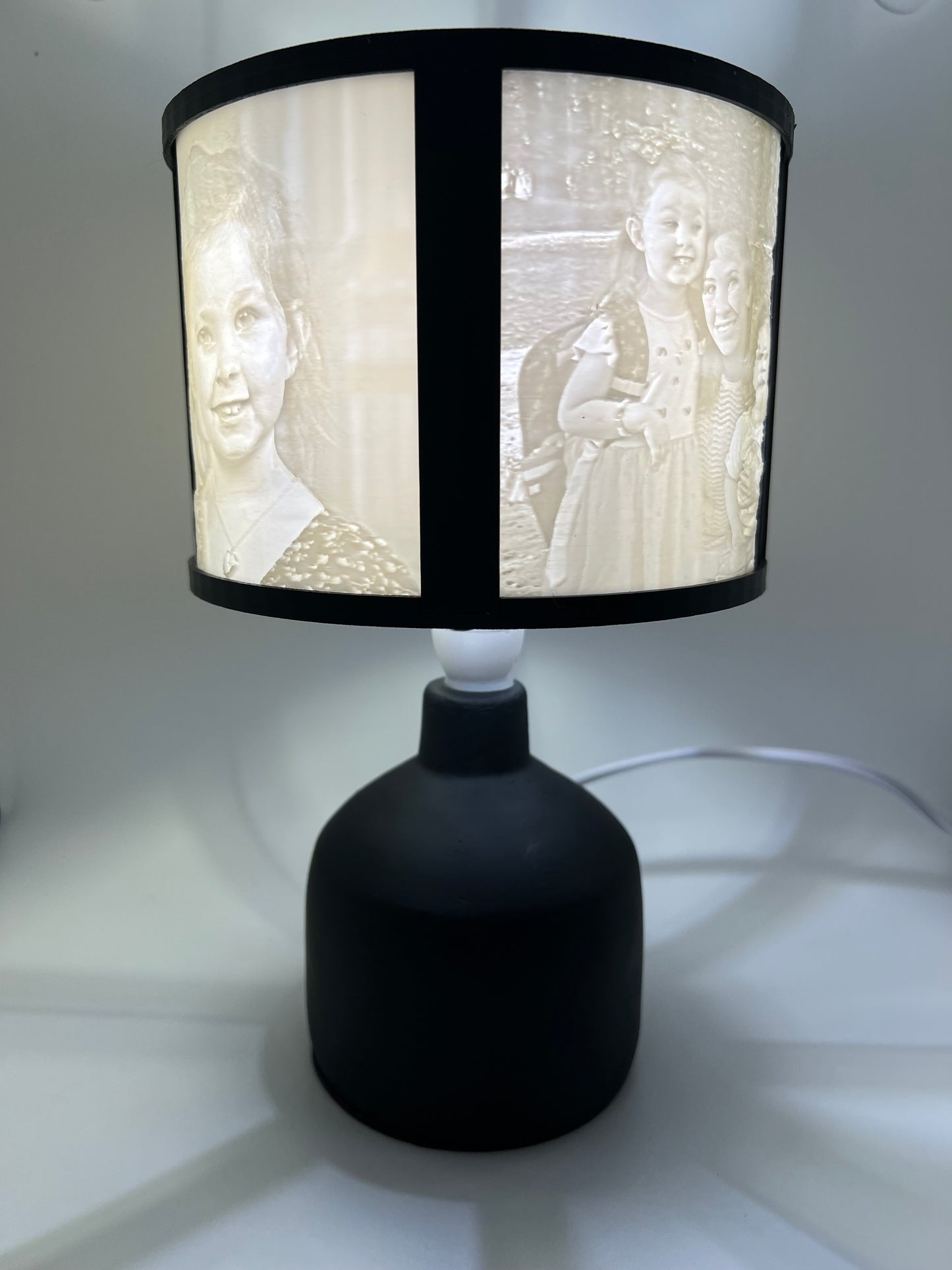 Custom Modern 3D Photo Lamp - Personalized 3D Lithophane Lamp